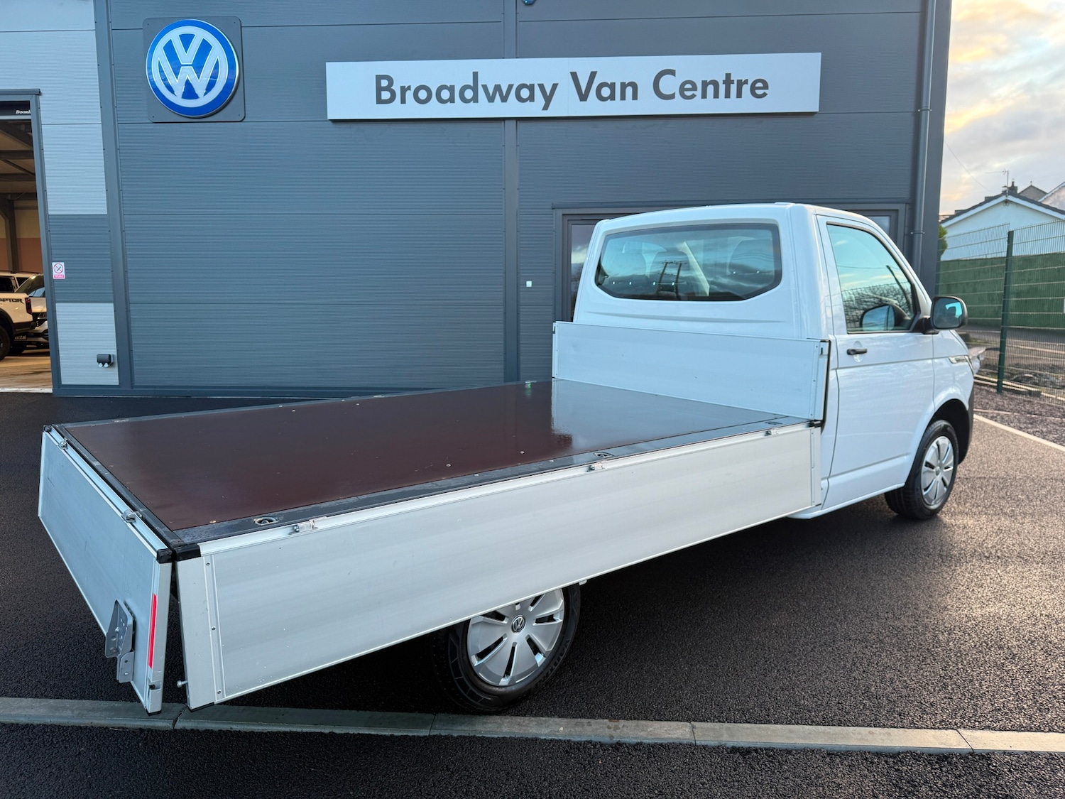 Used Volkswagen Transporter 2023 for sale - 77365556: Photo 11