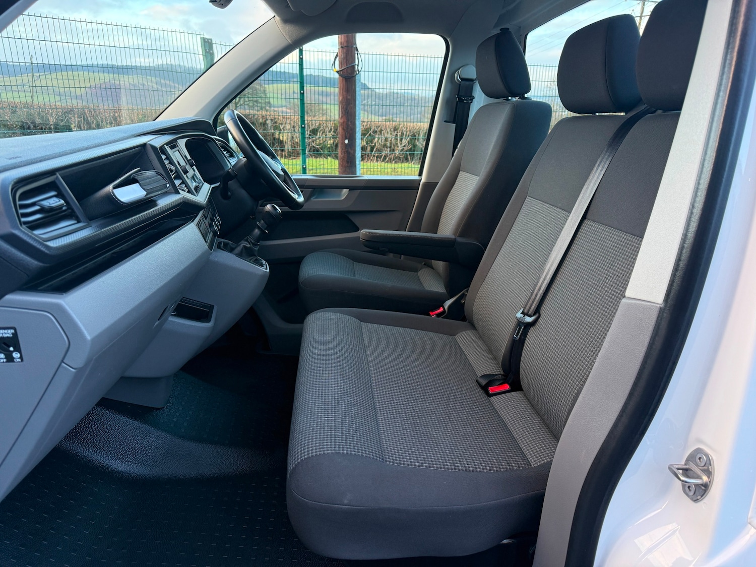 Used Volkswagen Transporter 2023 for sale - 77365556: Photo 21