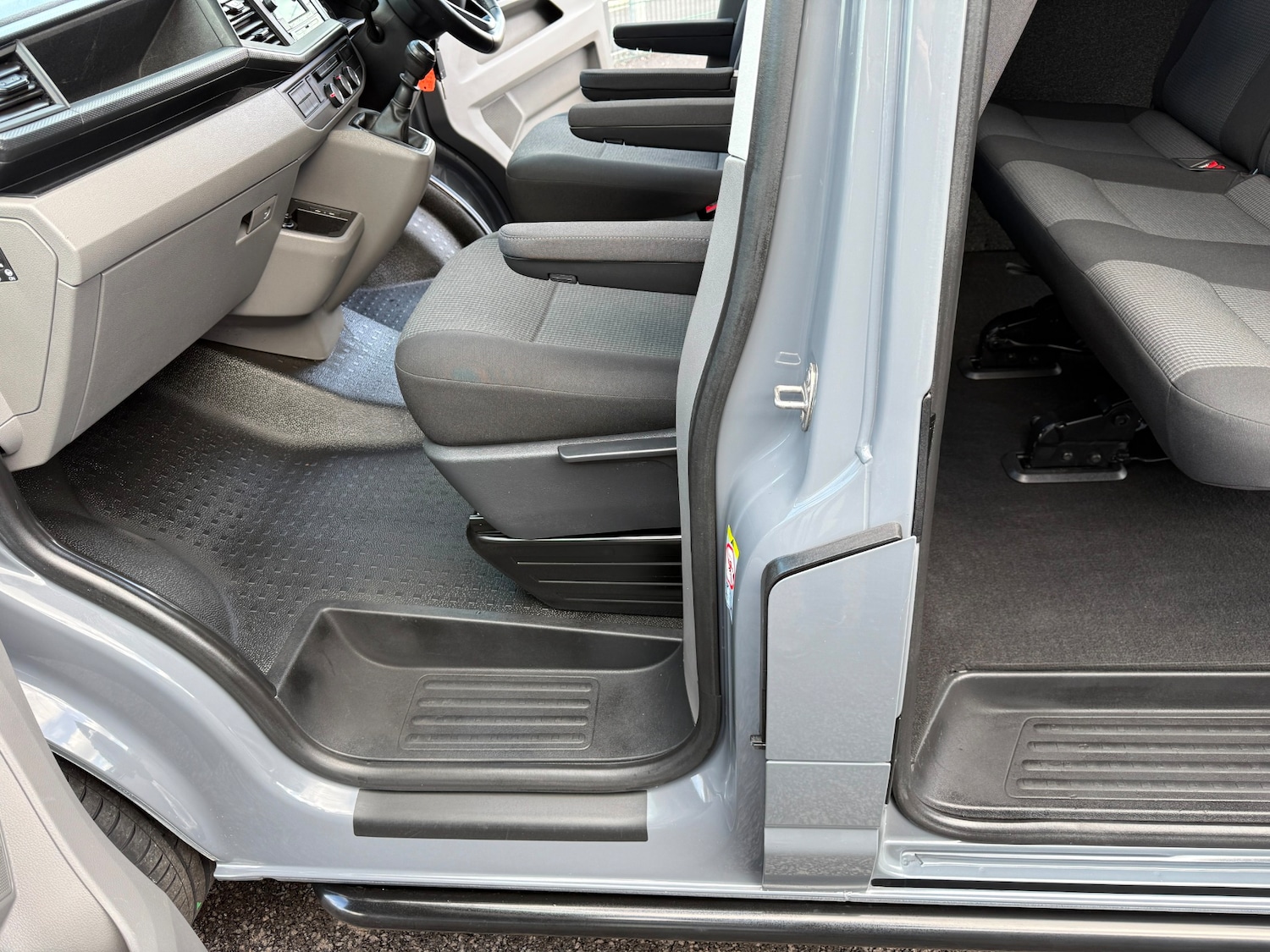 Used Volkswagen Transporter for sale - 77663708: Photo 14