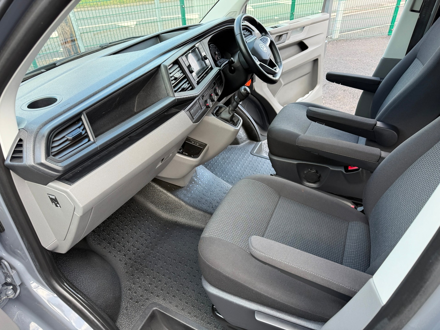 Used Volkswagen Transporter for sale - 77663708: Photo 17