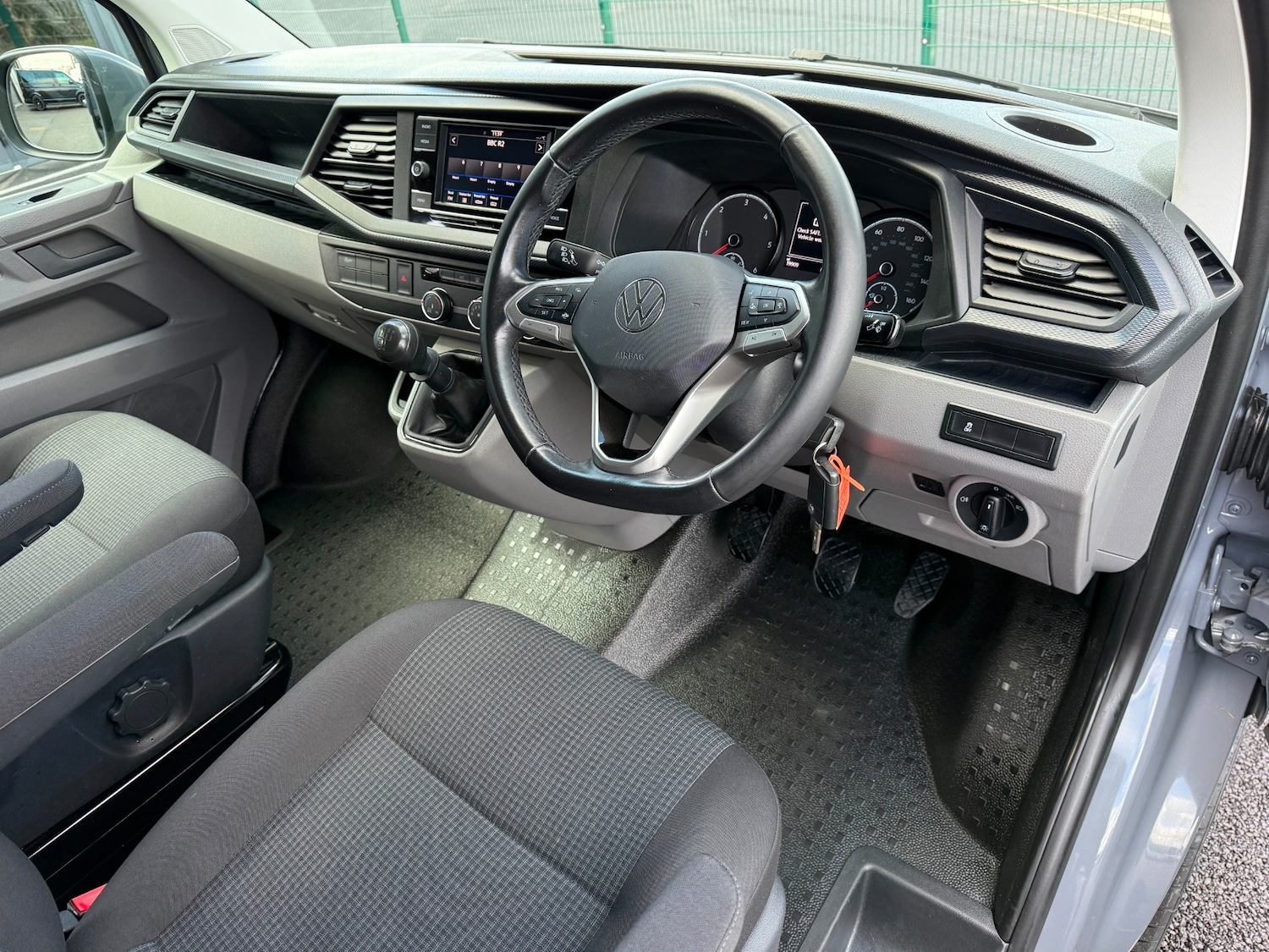 Used Volkswagen Transporter for sale - 77663708: Photo 22