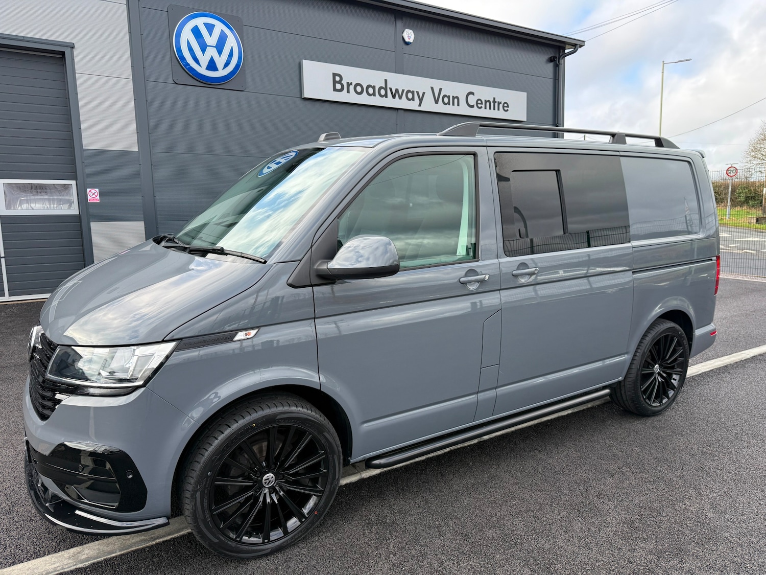 Used Volkswagen Transporter for sale - 77663708: Photo 9