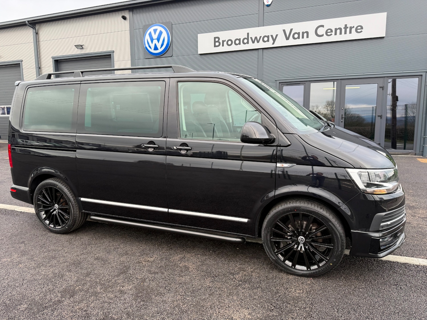 Used Volkswagen Caravelle 2019 for sale - 77618337: Photo 10