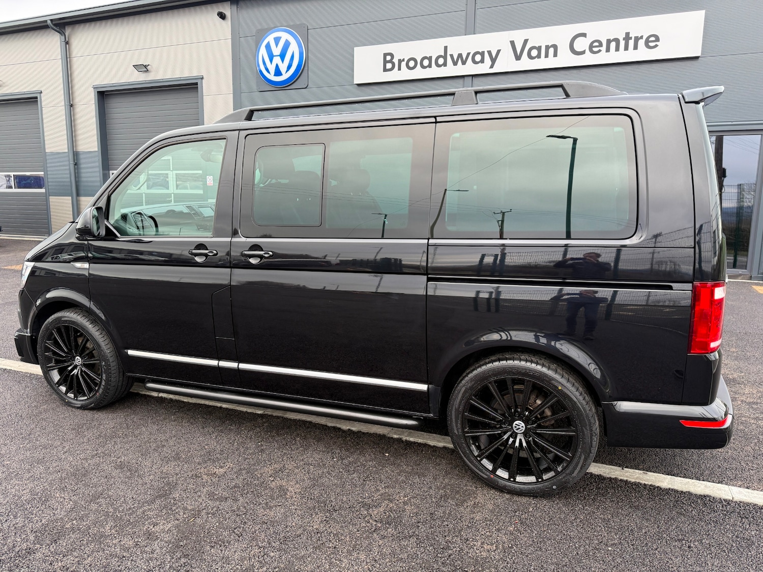 Used Volkswagen Caravelle 2019 for sale - 77618337: Photo 11