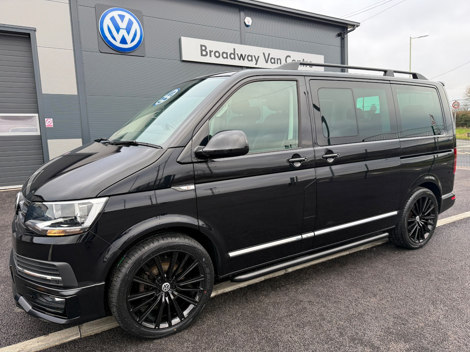 Used Volkswagen Caravelle 2019 for sale - 77618337: Photo 8
