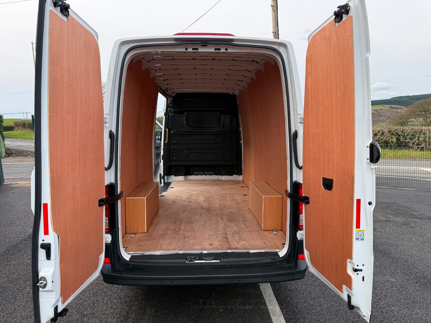 Used Volkswagen Crafter 2024 for sale - 77618338: Photo 11