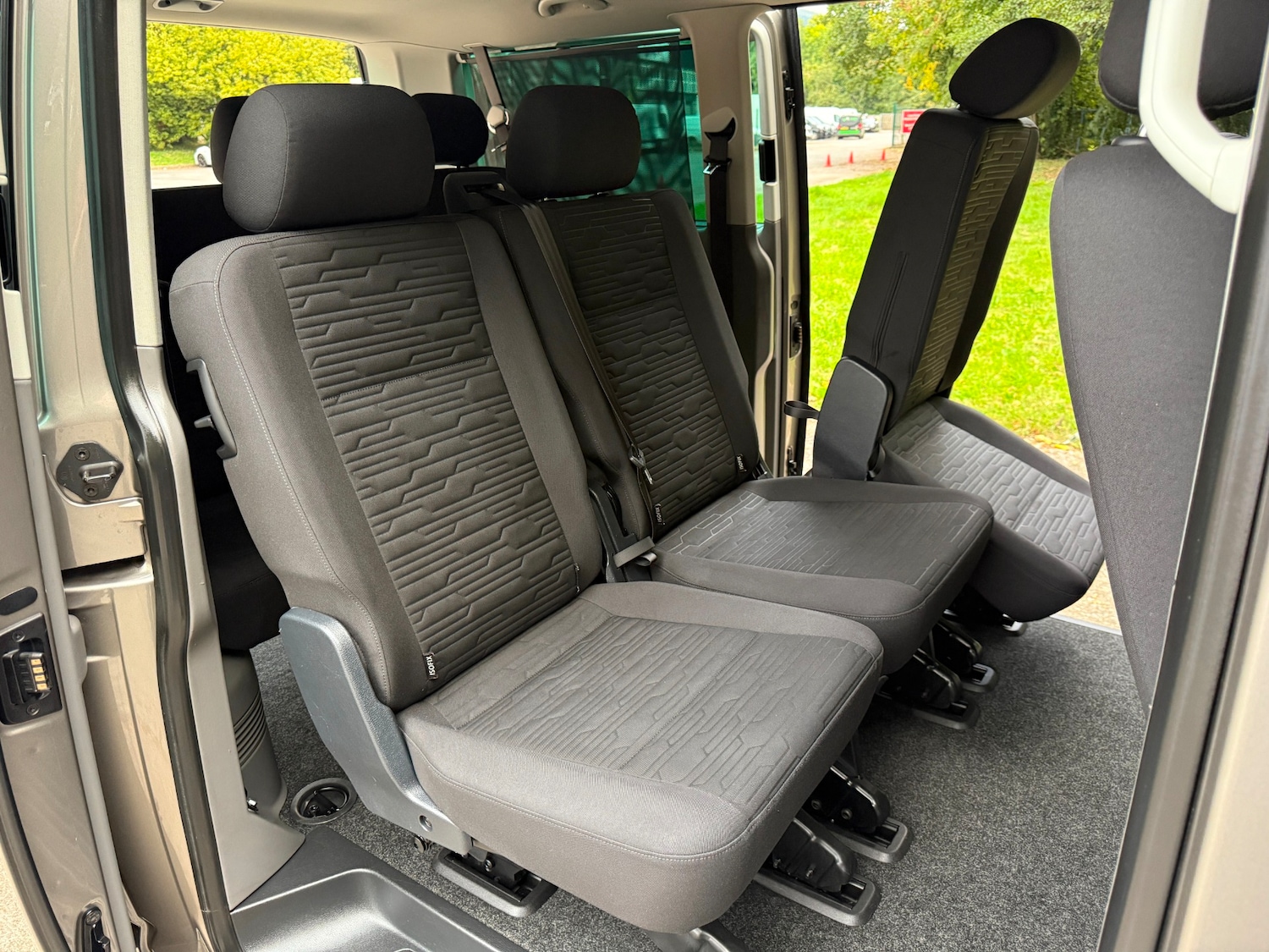 Used Volkswagen Transporter Shuttle 2021 for sale - 76392411: Photo 4