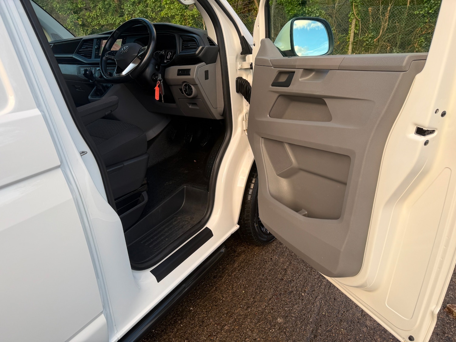 Used Volkswagen Transporter 2020 for sale - 76924790: Photo 19