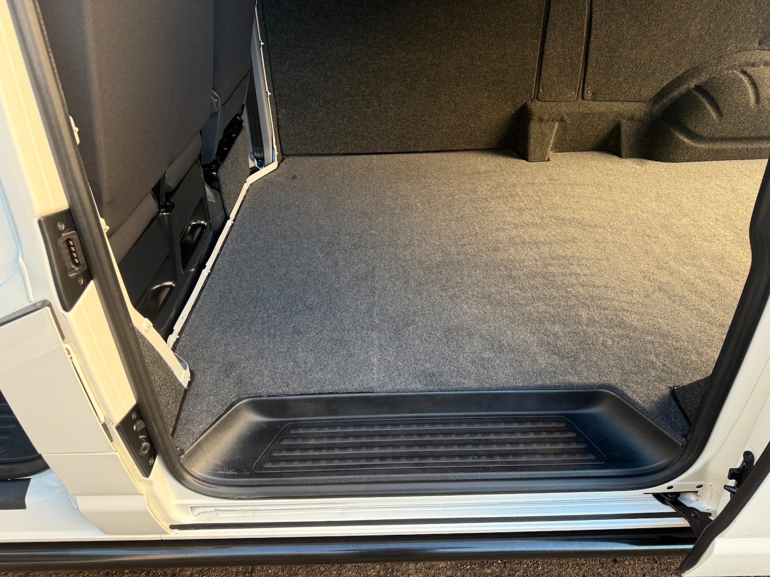 Used Volkswagen Transporter 2020 for sale - 76924790: Photo 4