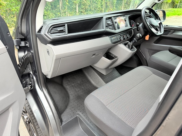 Used Volkswagen Transporter 2022 for sale - 76293445: Photo 22