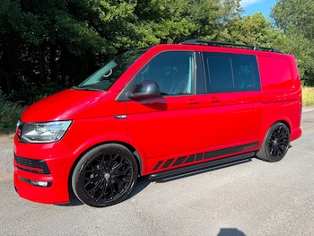 Used Volkswagen Transporter 2018 for sale - 75422299: Photo