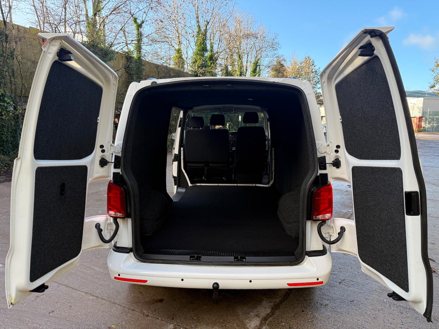 Used Volkswagen Transporter 2020 for sale - 76785469: Photo 13