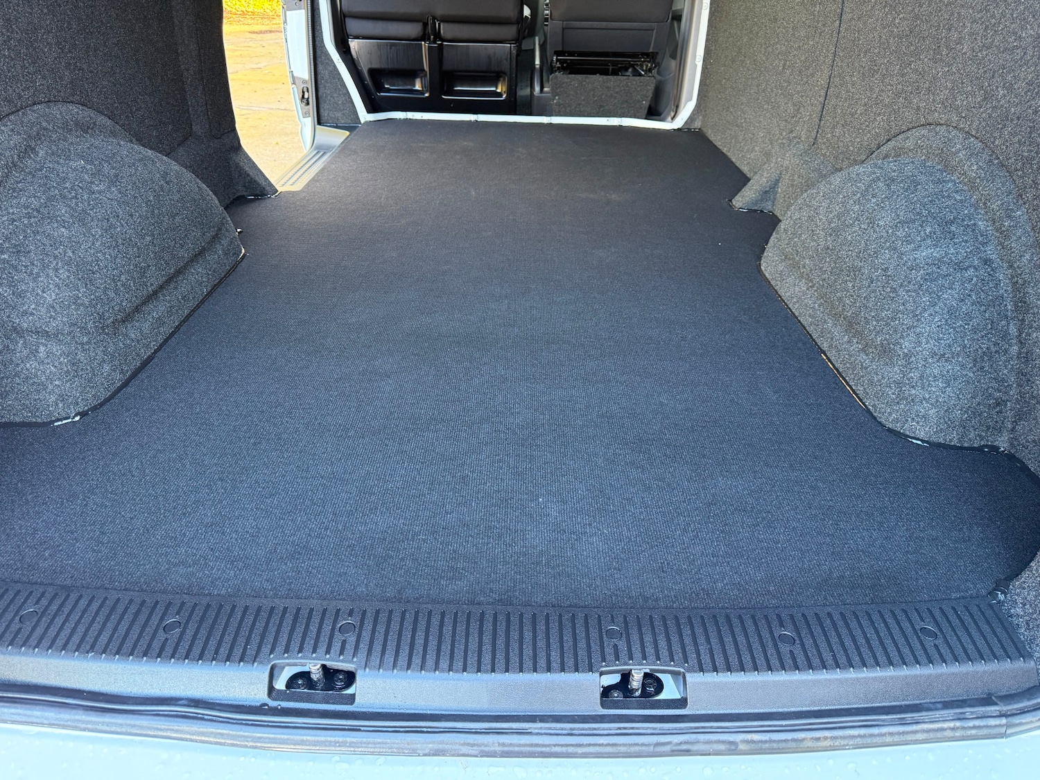 Used Volkswagen Transporter 2020 for sale - 76785469: Photo 3