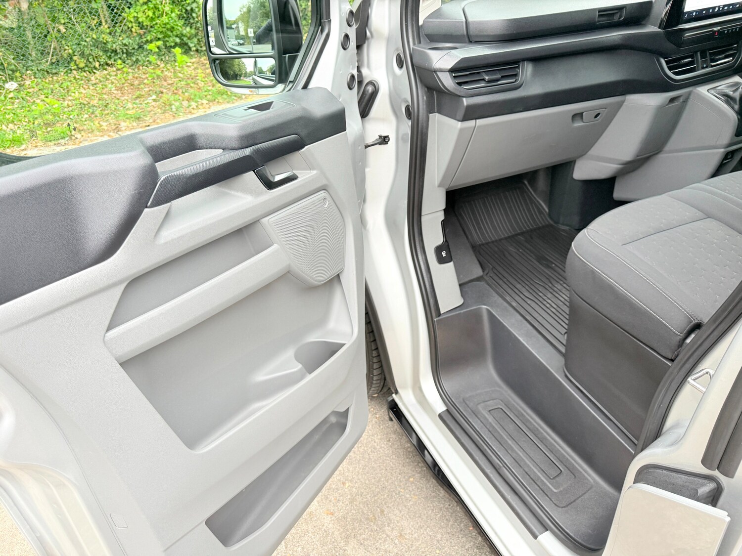 Used Ford Transit Custom 2024 for sale - 76275052: Photo 16