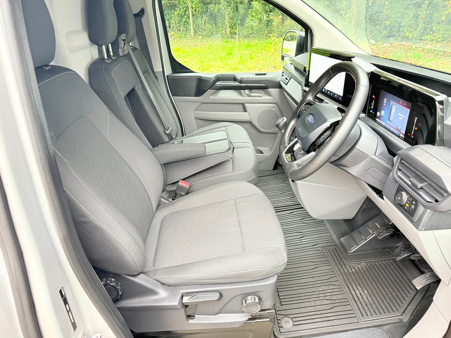 Used Ford Transit Custom 2024 for sale - 76275052: Photo 21