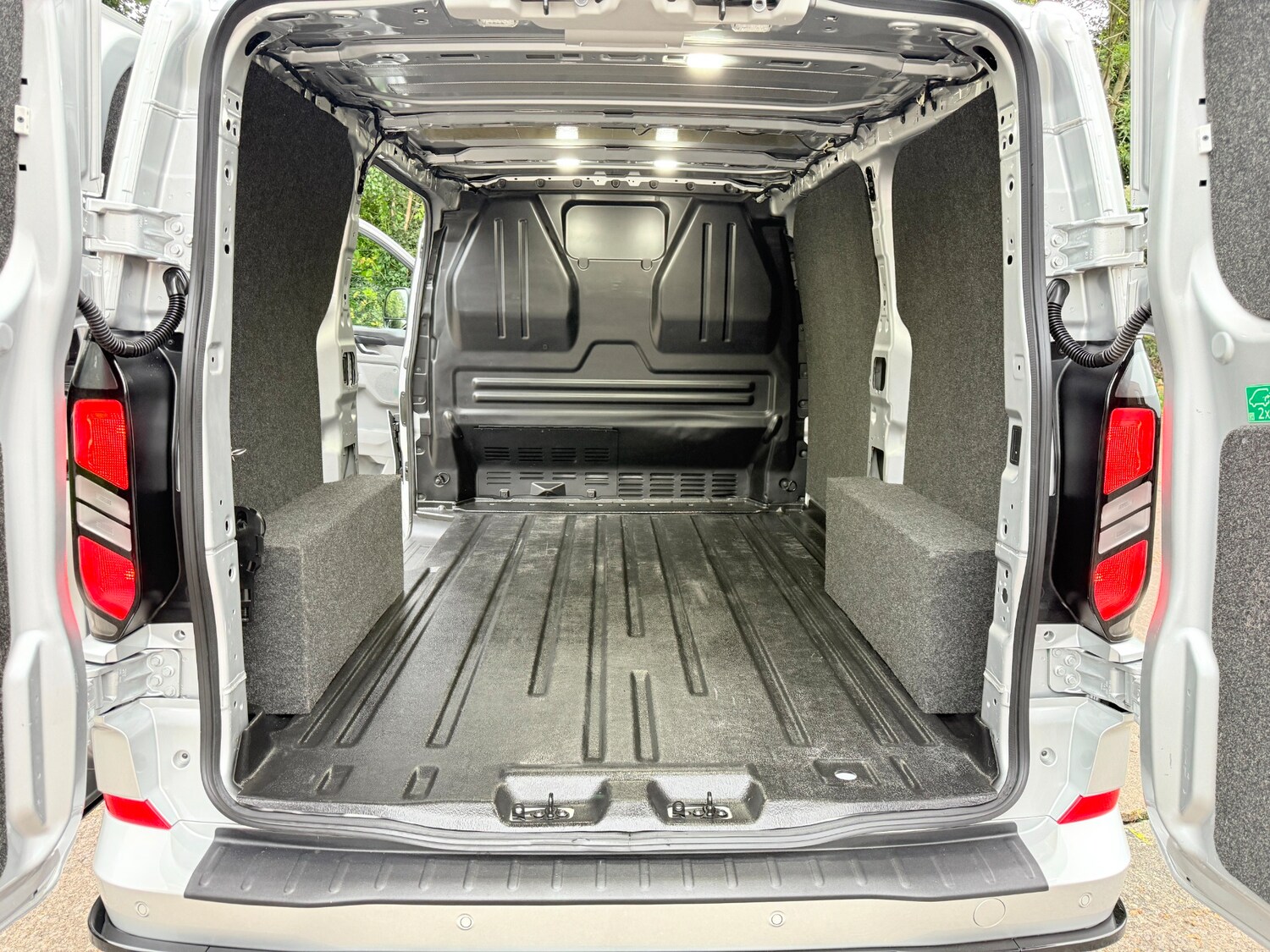 Used Ford Transit Custom 2024 for sale - 76275052: Photo 4