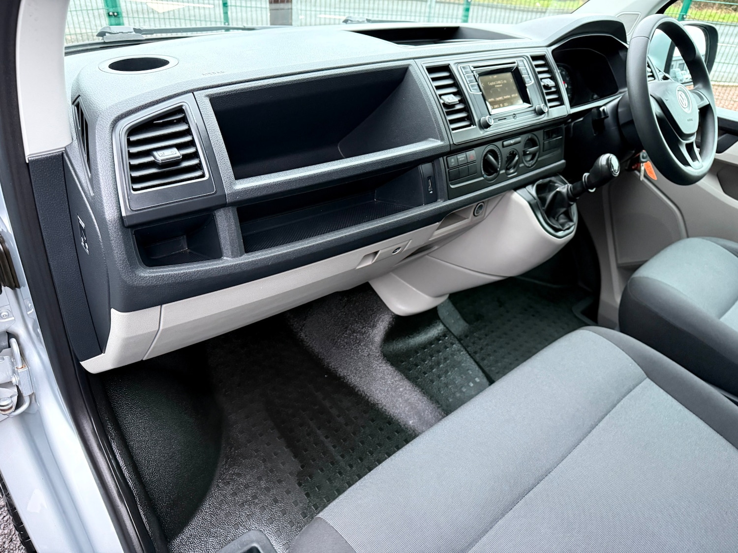 Used Volkswagen Transporter 2016 for sale - 77491046: Photo 17