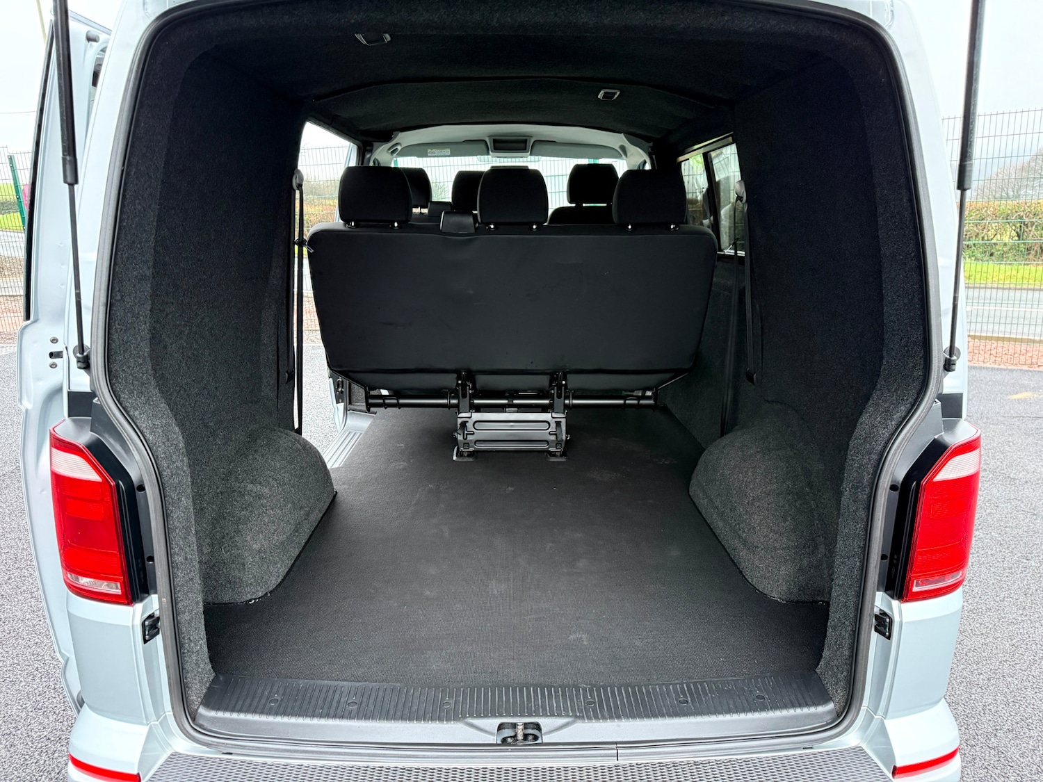 Used Volkswagen Transporter 2016 for sale - 77491046: Photo 3