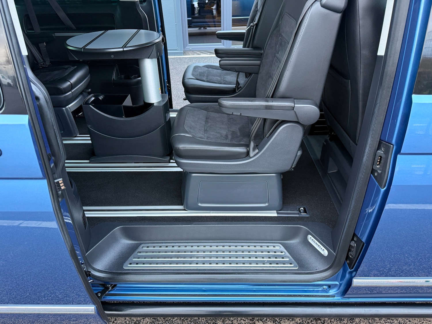 Used Volkswagen Caravelle 2018 for sale - 77365558: Photo 15