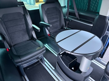 Used Volkswagen Caravelle 2018 for sale - 77365558: Photo