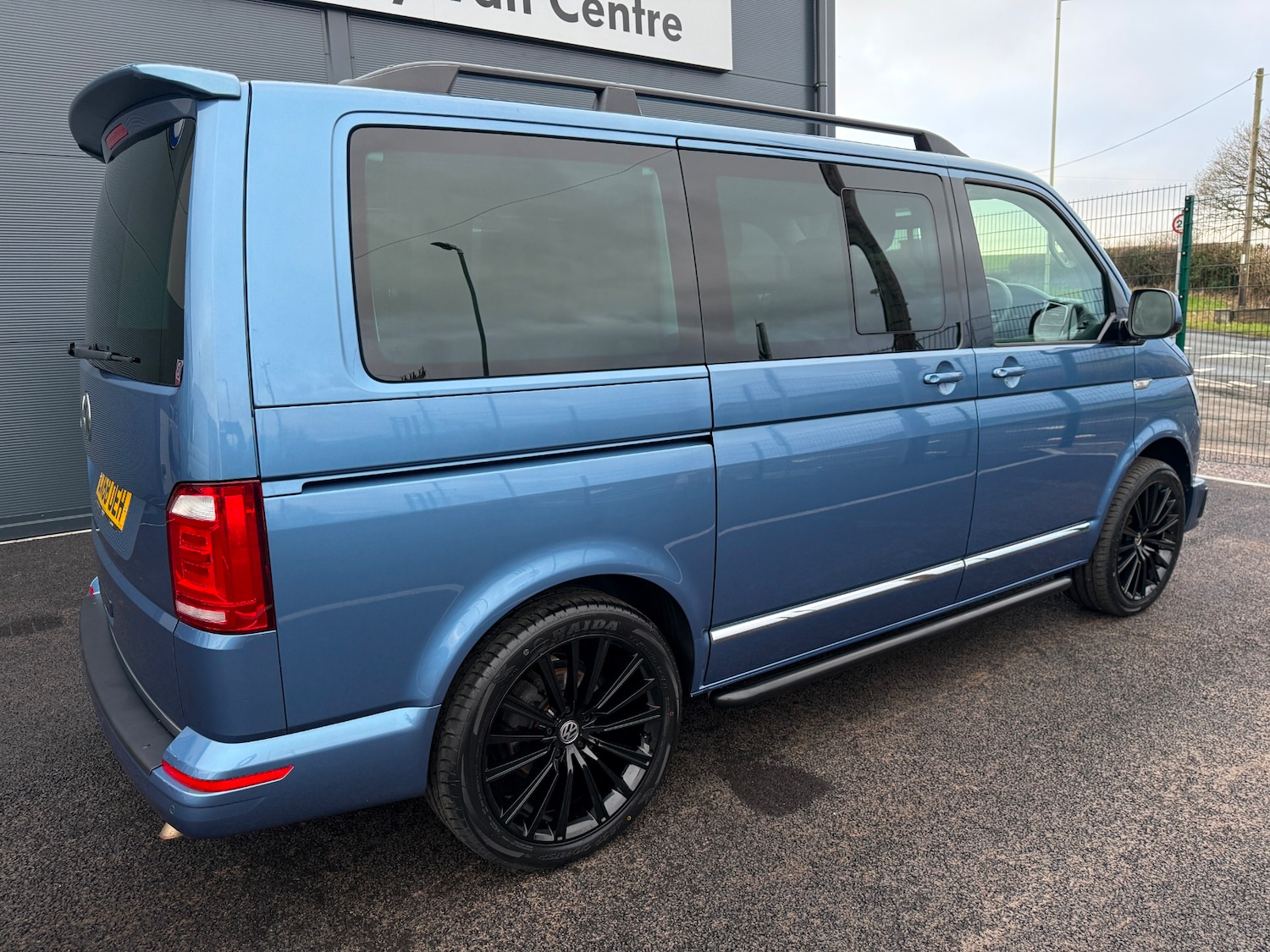 Used Volkswagen Caravelle 2018 for sale - 77365558: Photo 5
