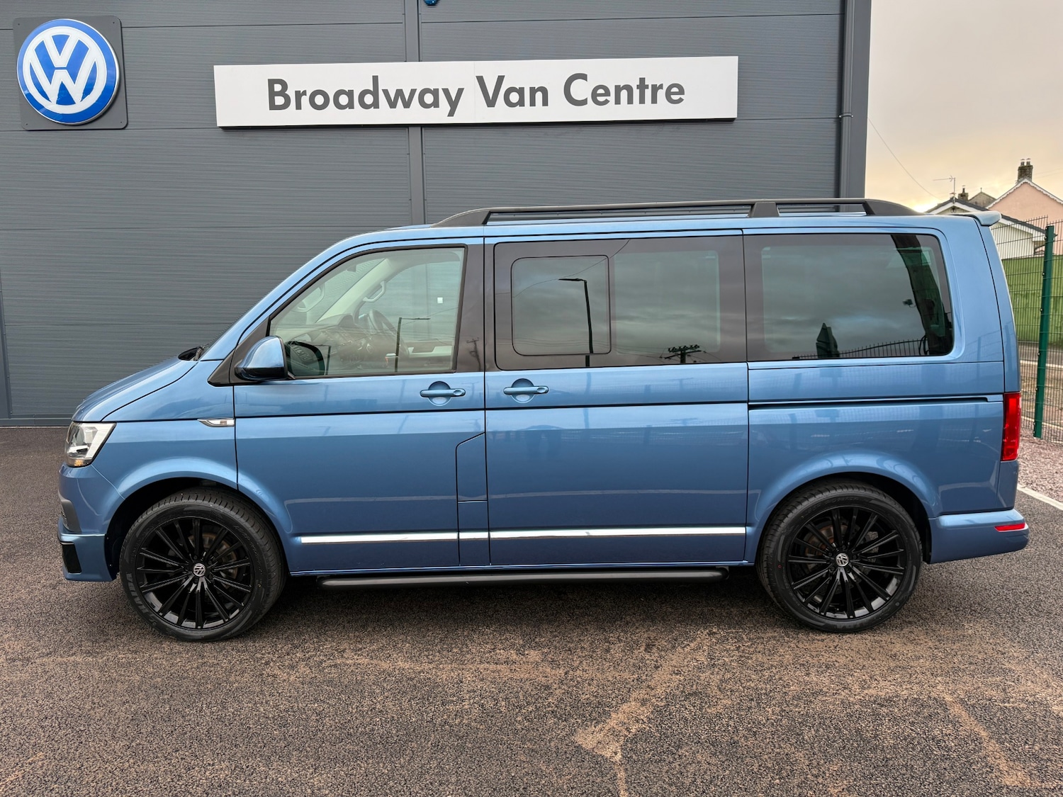 Used Volkswagen Caravelle 2018 for sale - 77365558: Photo 8