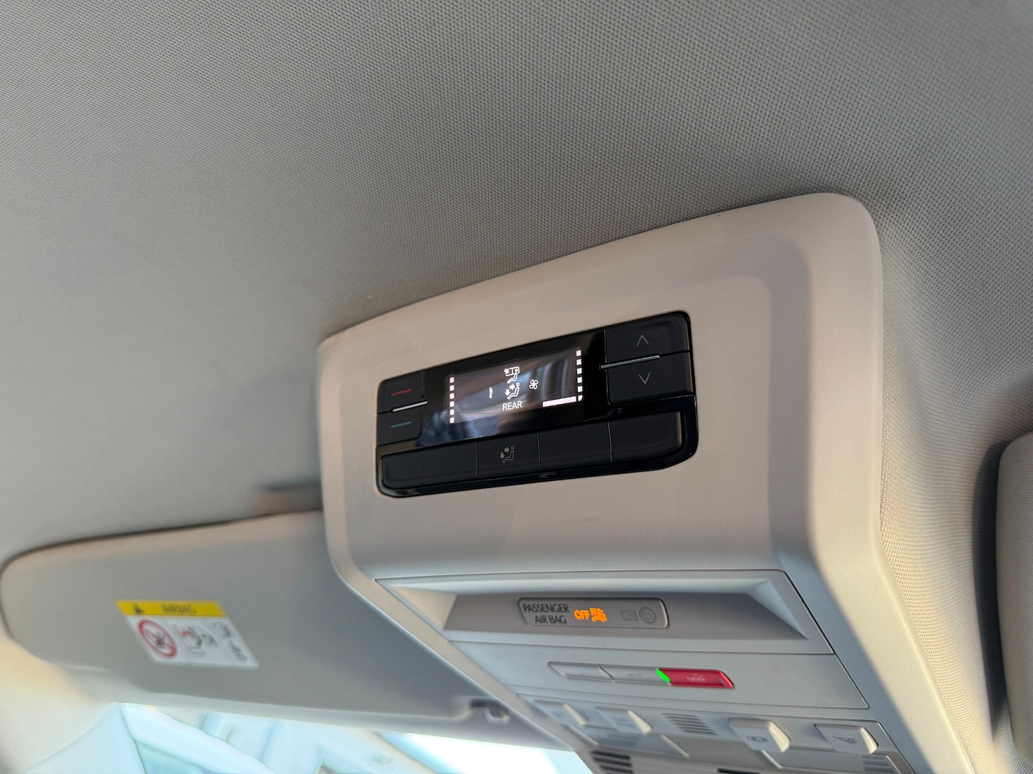 Used Volkswagen Transporter Shuttle 2020 for sale - 78163776: Photo 13