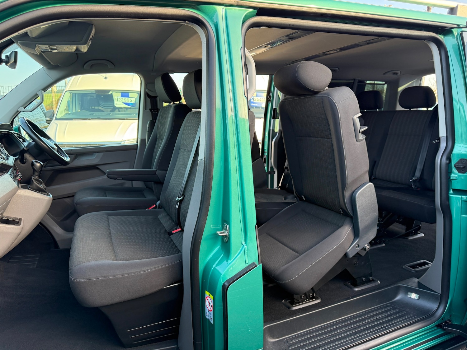 Used Volkswagen Transporter Shuttle 2020 for sale - 78163776: Photo 17