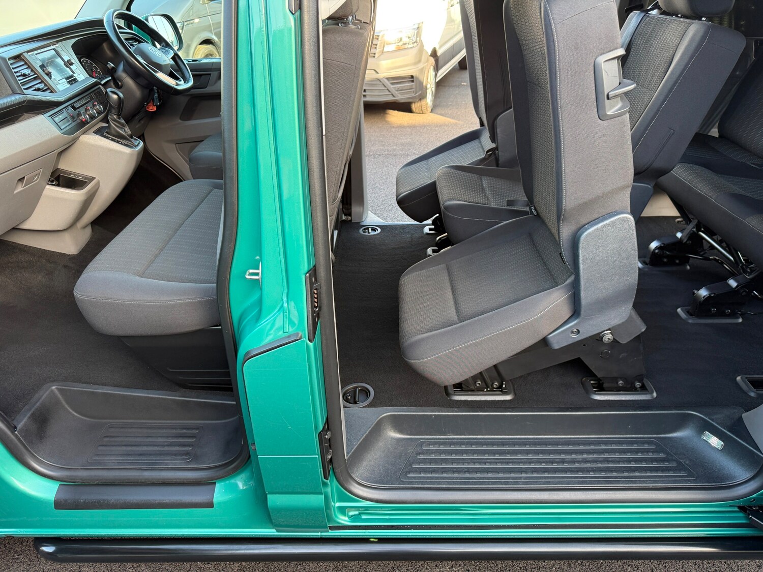 Used Volkswagen Transporter Shuttle 2020 for sale - 78163776: Photo 18