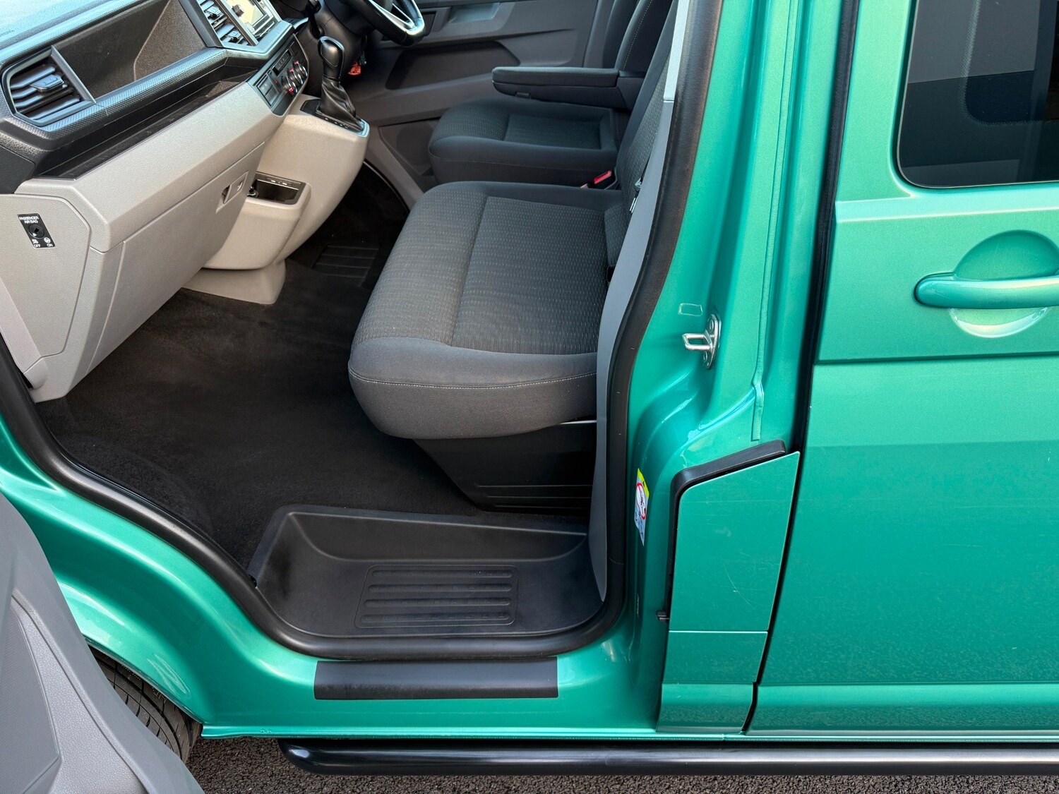 Used Volkswagen Transporter Shuttle 2020 for sale - 78163776: Photo 22