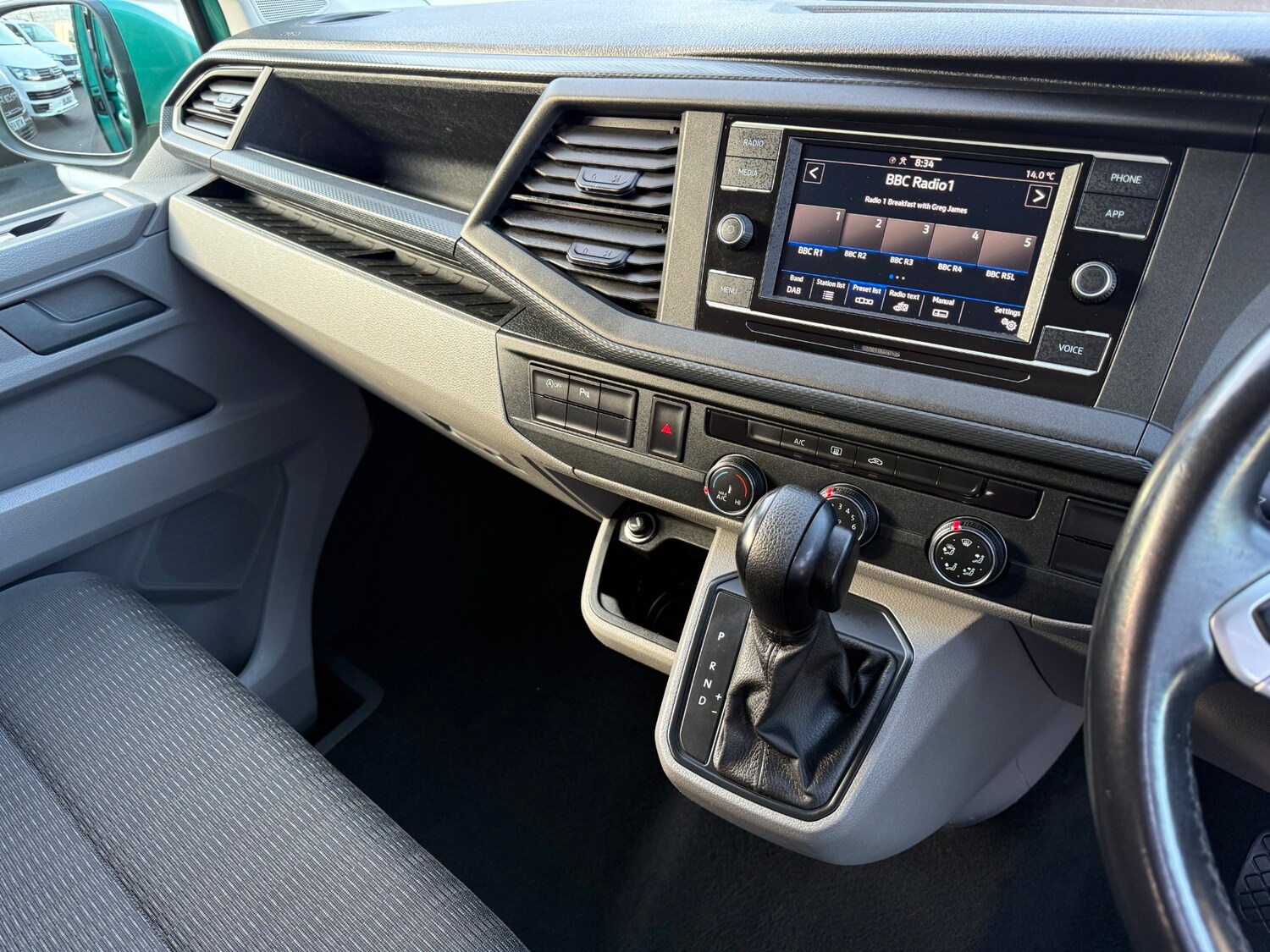 Used Volkswagen Transporter Shuttle 2020 for sale - 78163776: Photo 23