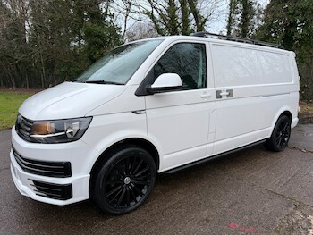 Used Volkswagen Transporter 2019 for sale - 77189623: Photo