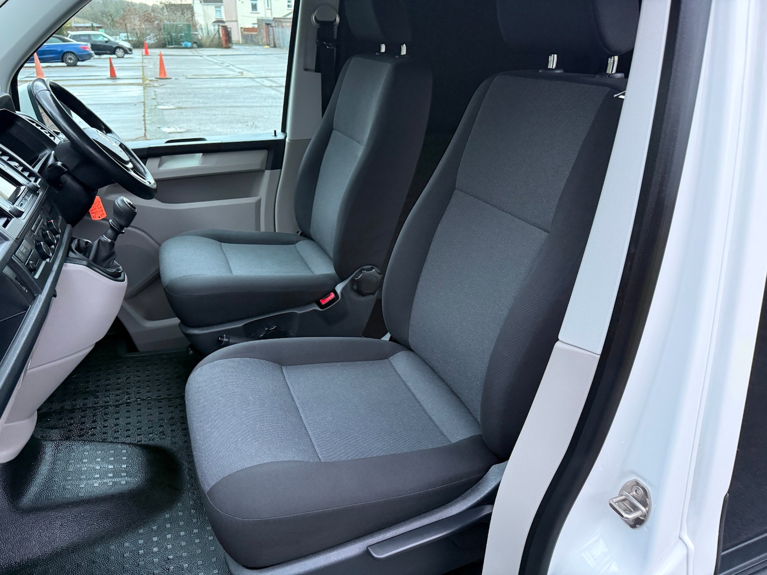 Used Volkswagen Transporter 2019 for sale - 77189623: Photo 20