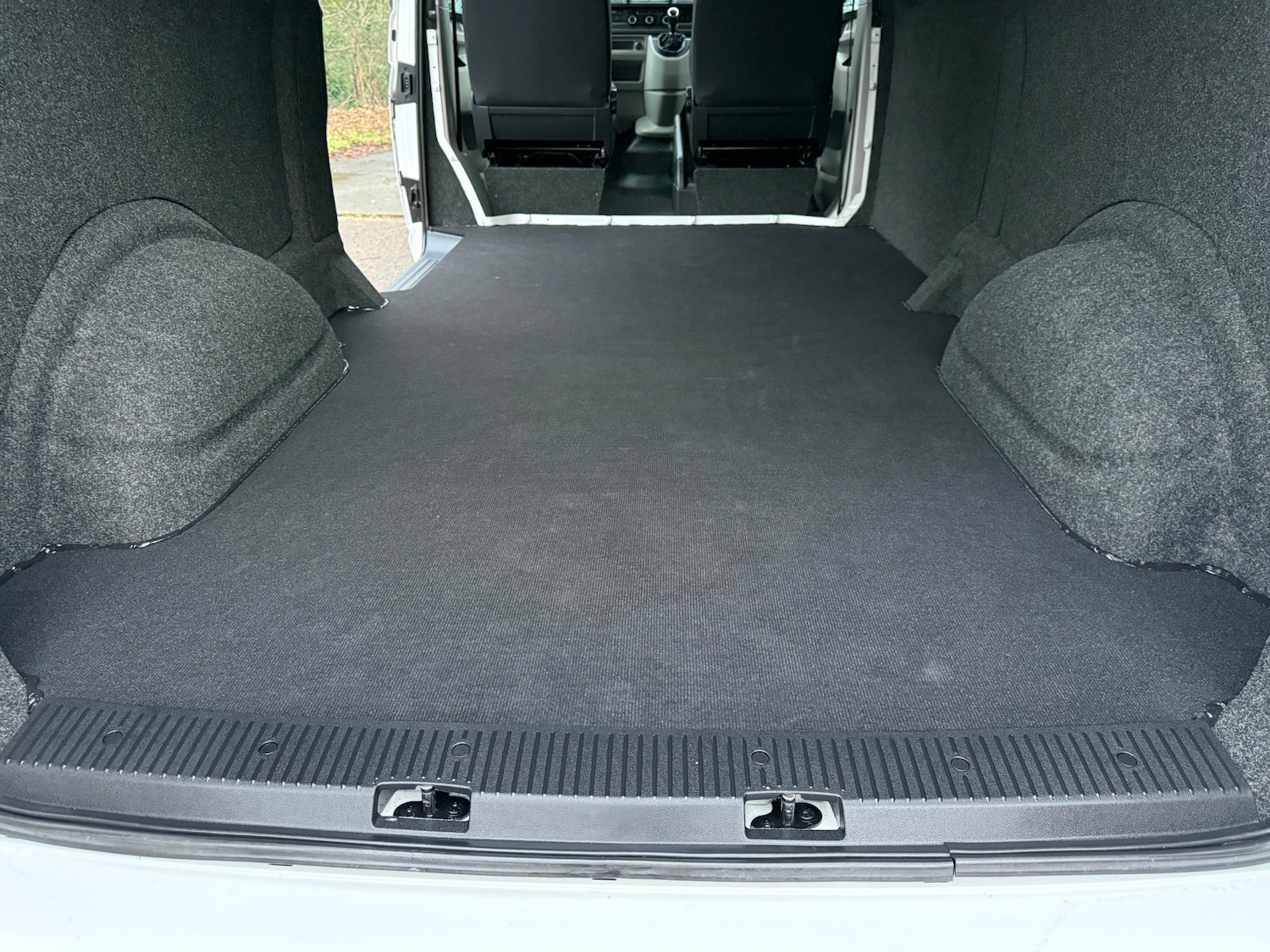 Used Volkswagen Transporter 2019 for sale - 77189623: Photo 4