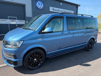 Used Volkswagen Transporter Shuttle 2019 for sale - 78354709: Photo