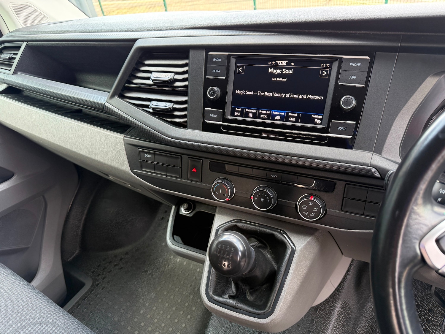 Used Volkswagen Transporter 2021 for sale - 77447758: Photo 18