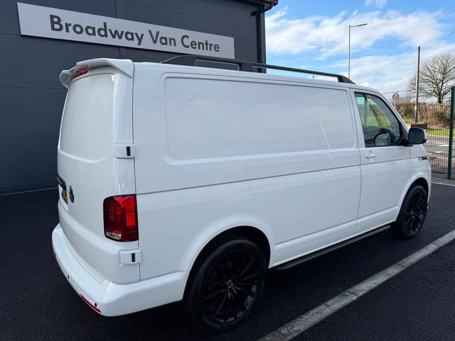 Used Volkswagen Transporter 2021 for sale - 77447758: Photo 7