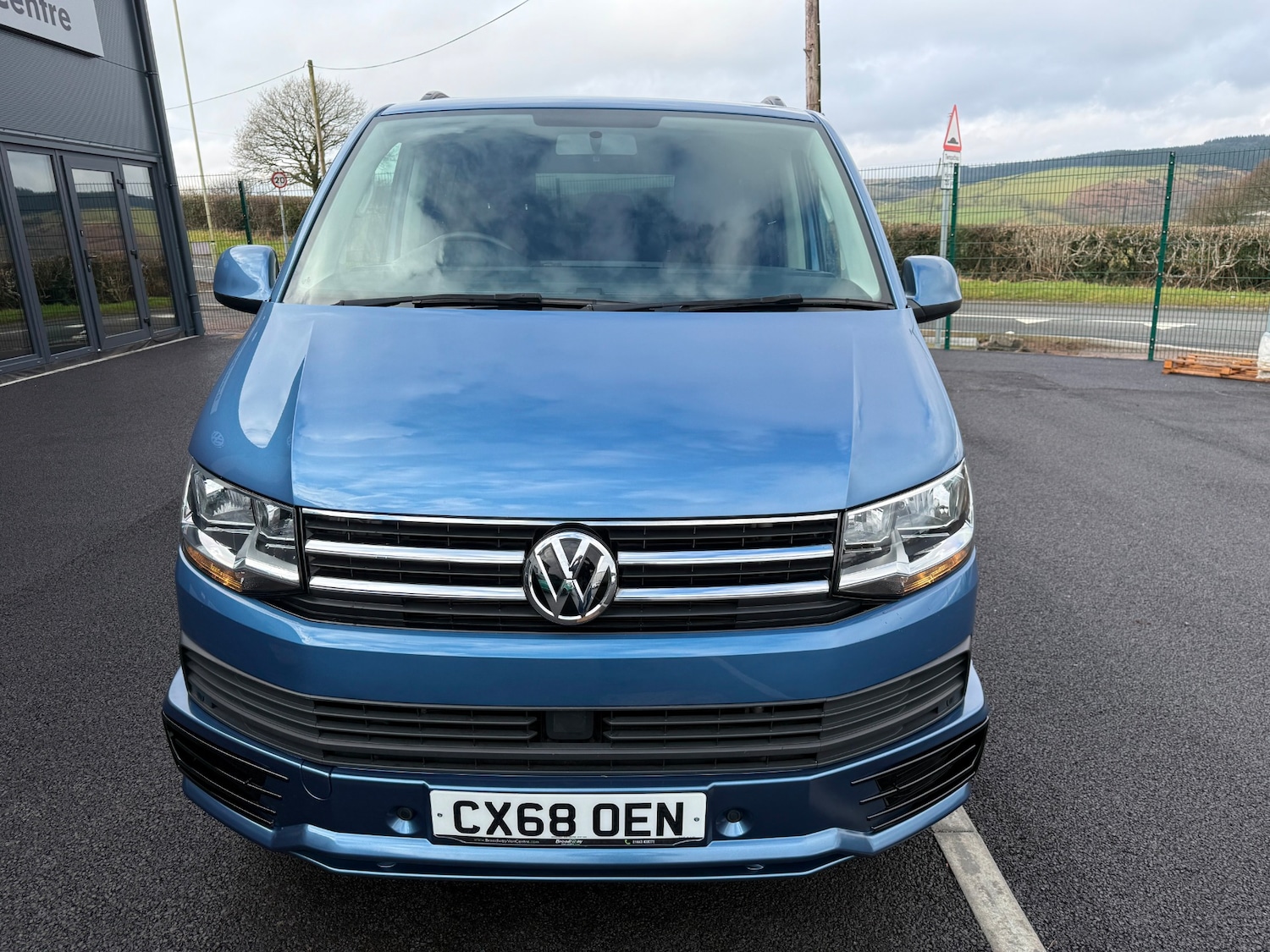 Used Volkswagen Transporter Shuttle 2018 for sale - 77447756: Photo 5