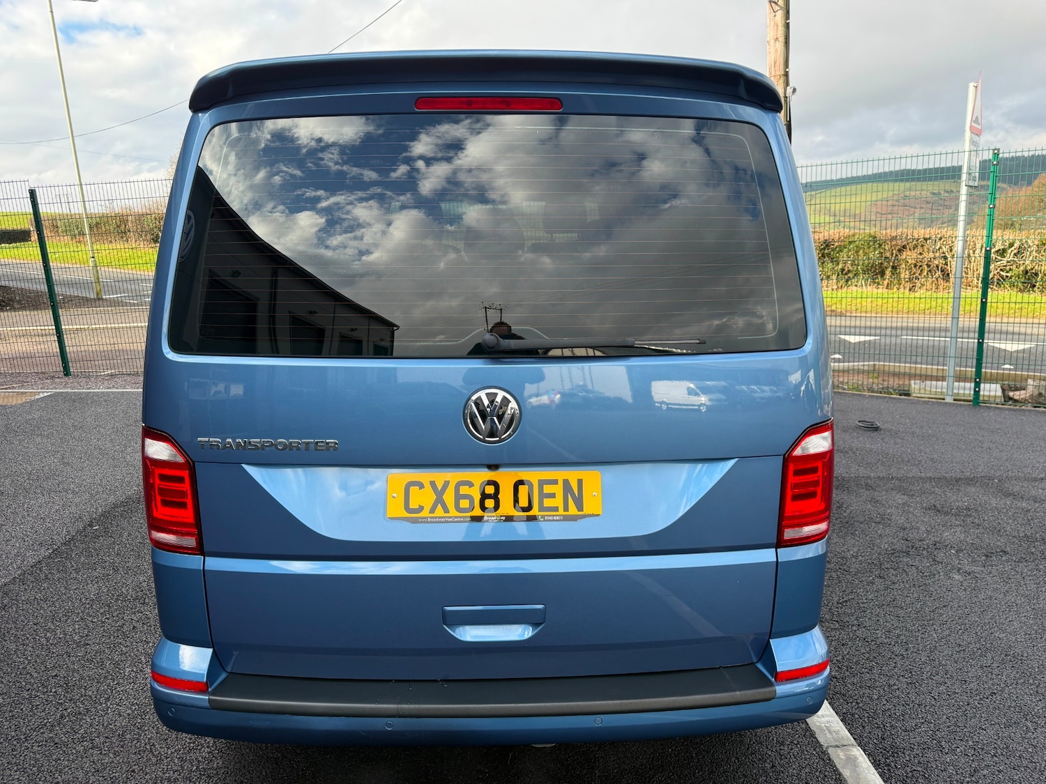 Used Volkswagen Transporter Shuttle 2018 for sale - 77447756: Photo 7