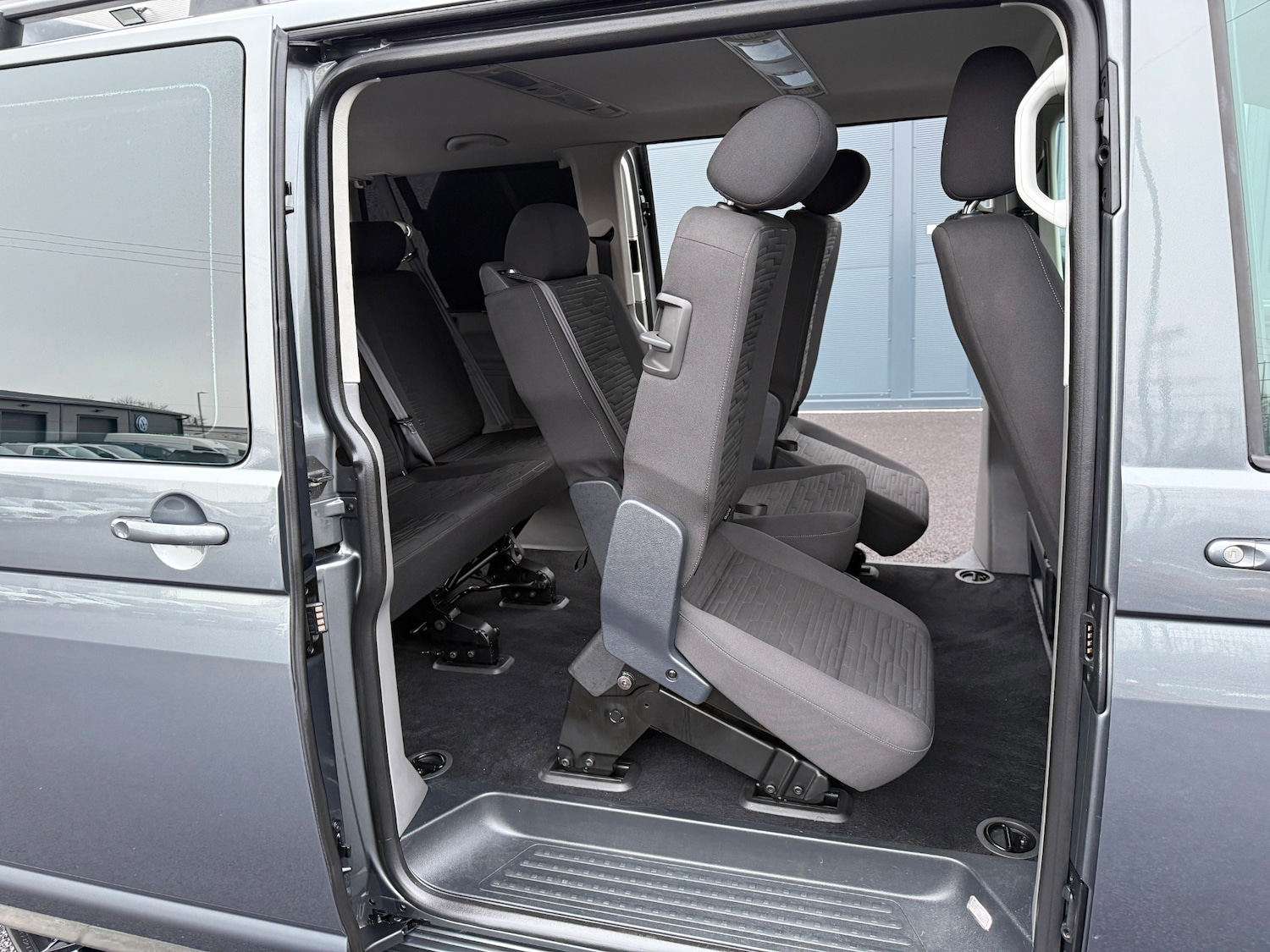 Used Volkswagen Transporter Shuttle 2020 for sale - 77543791: Photo 10