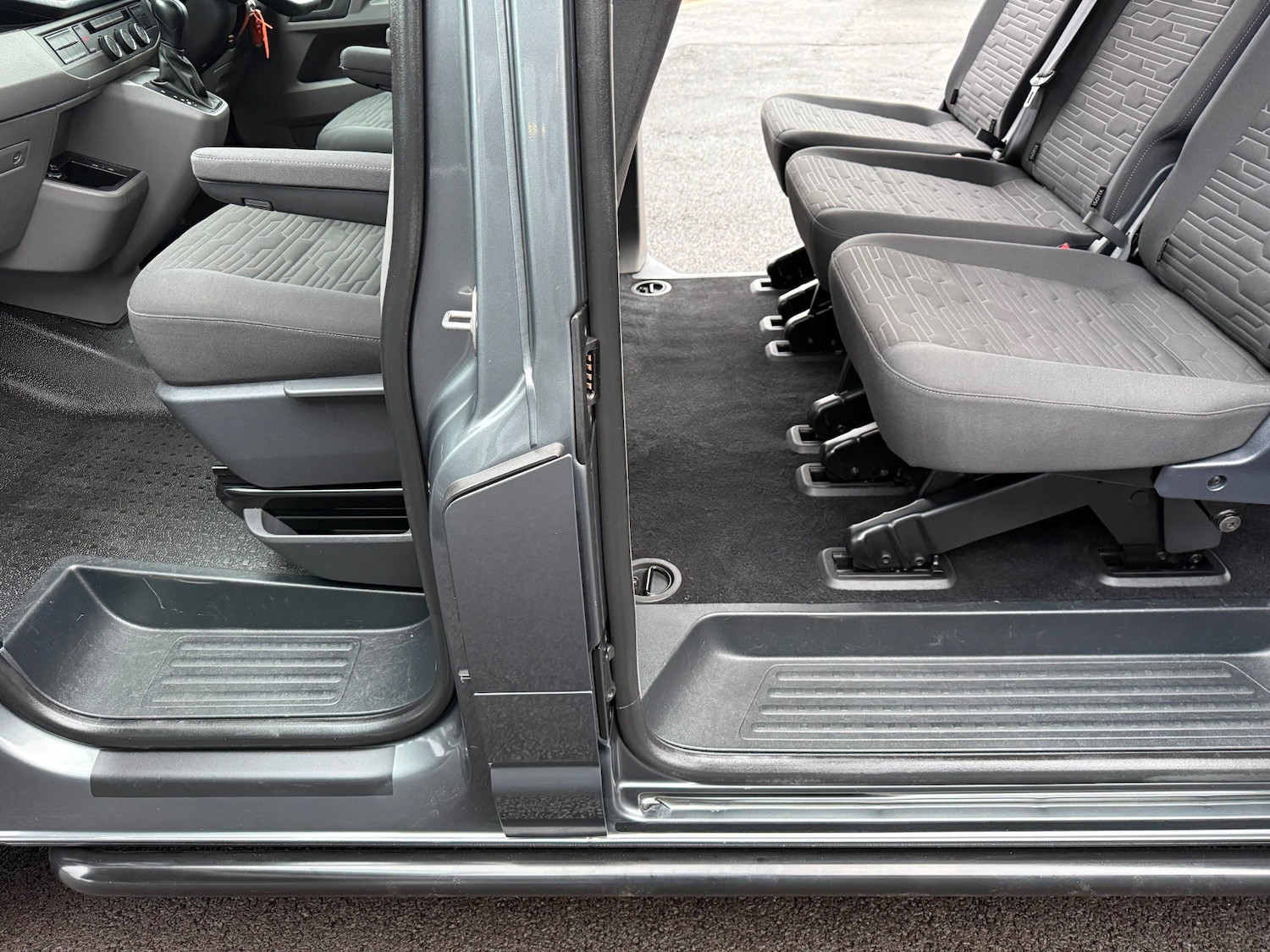 Used Volkswagen Transporter Shuttle 2020 for sale - 77543791: Photo 18