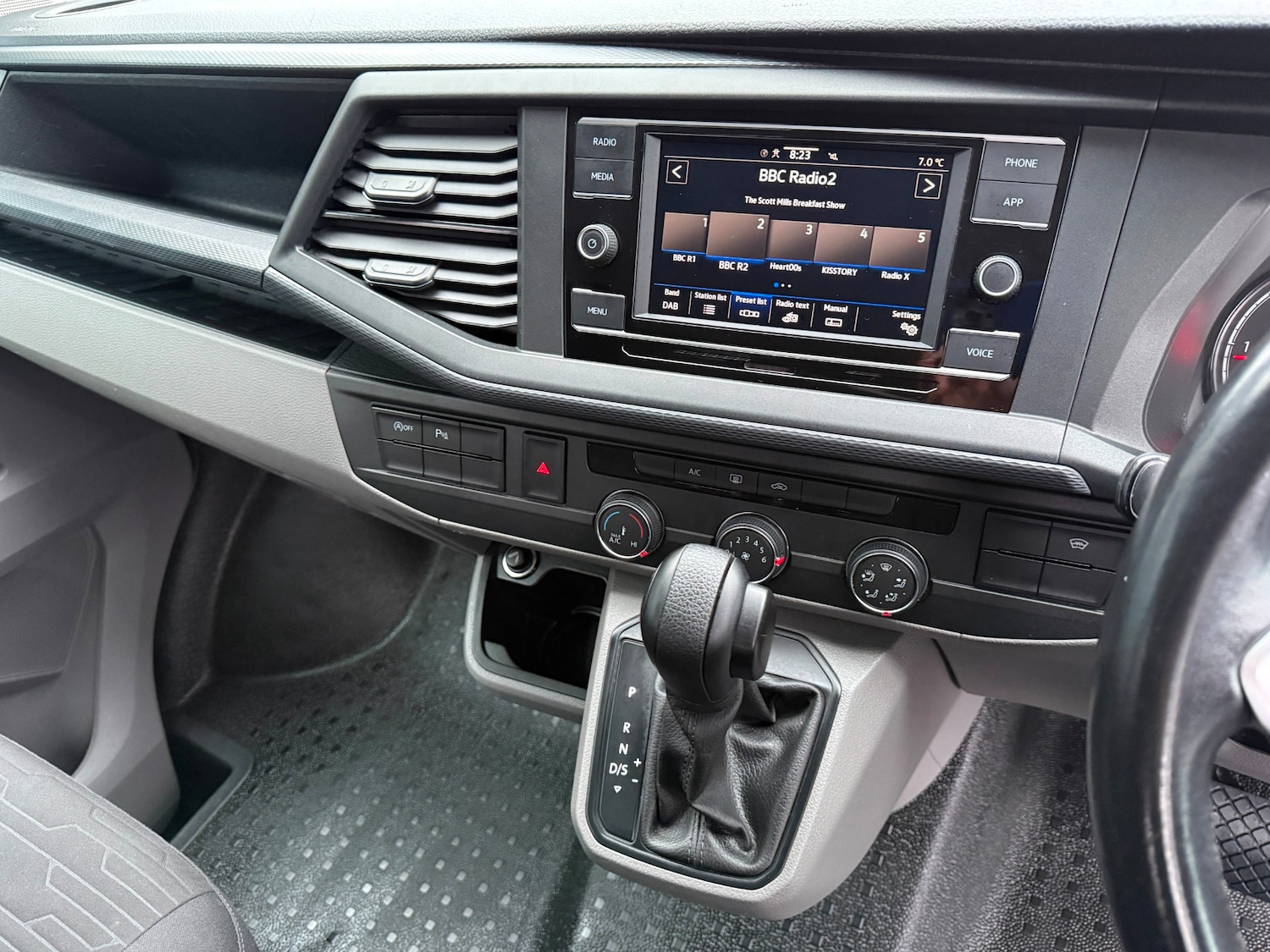 Used Volkswagen Transporter Shuttle 2020 for sale - 77543791: Photo 20