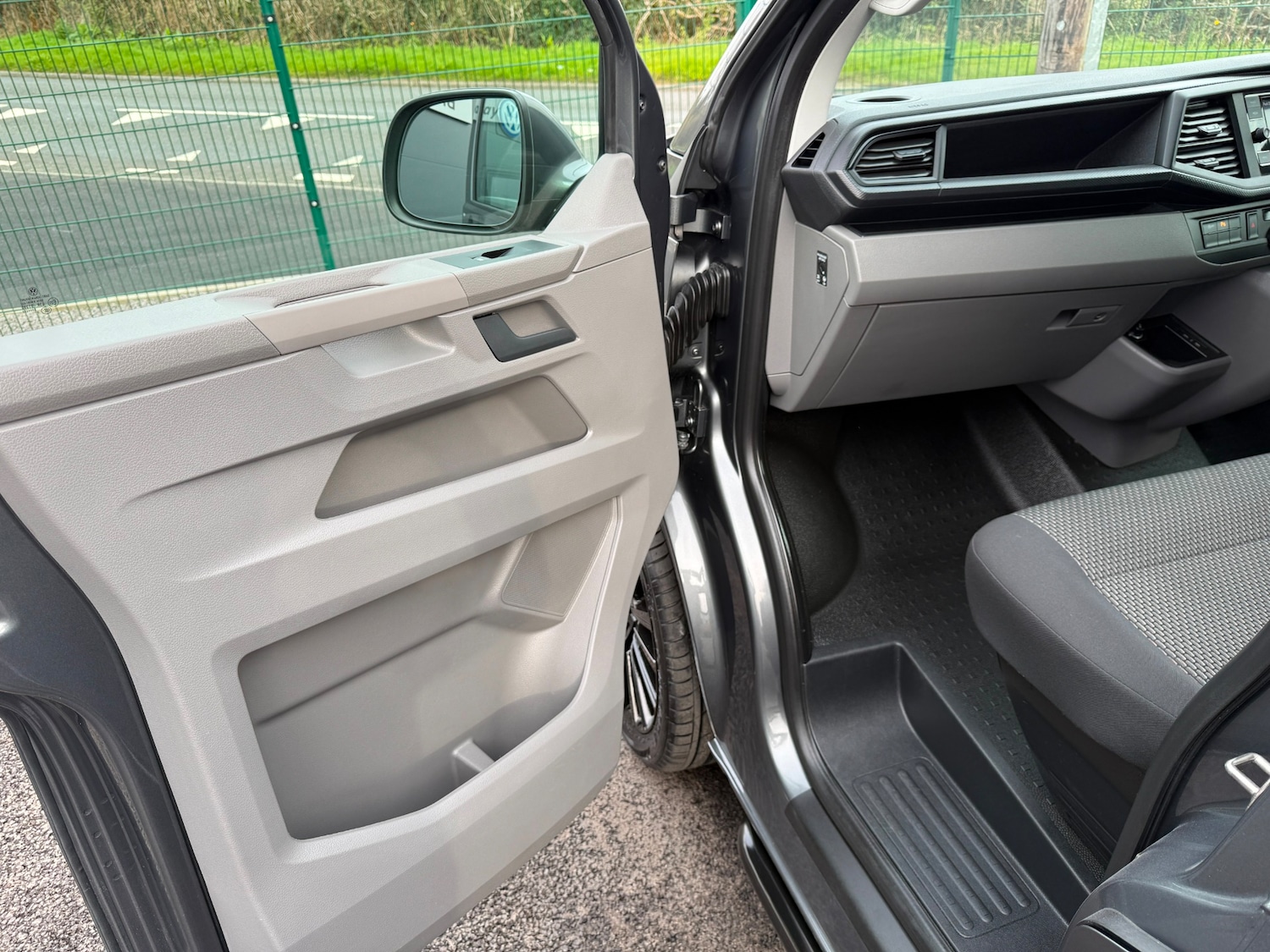 Used Volkswagen Transporter 2023 for sale - 78202553: Photo 13