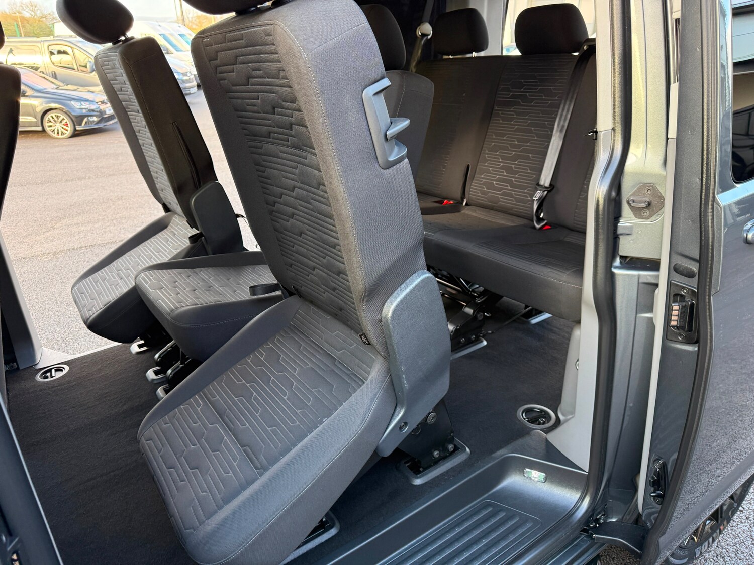 Used Volkswagen Transporter Shuttle 2021 for sale - 77846697: Photo 4