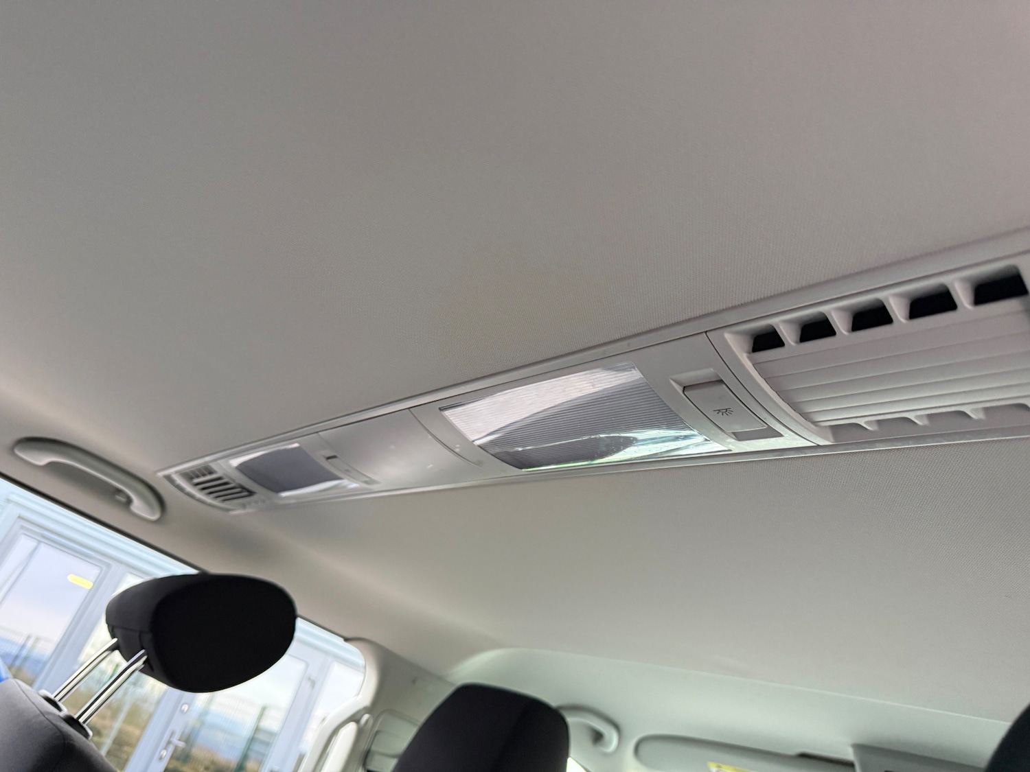 Used Volkswagen Transporter Shuttle 2020 for sale - 77736240: Photo 16