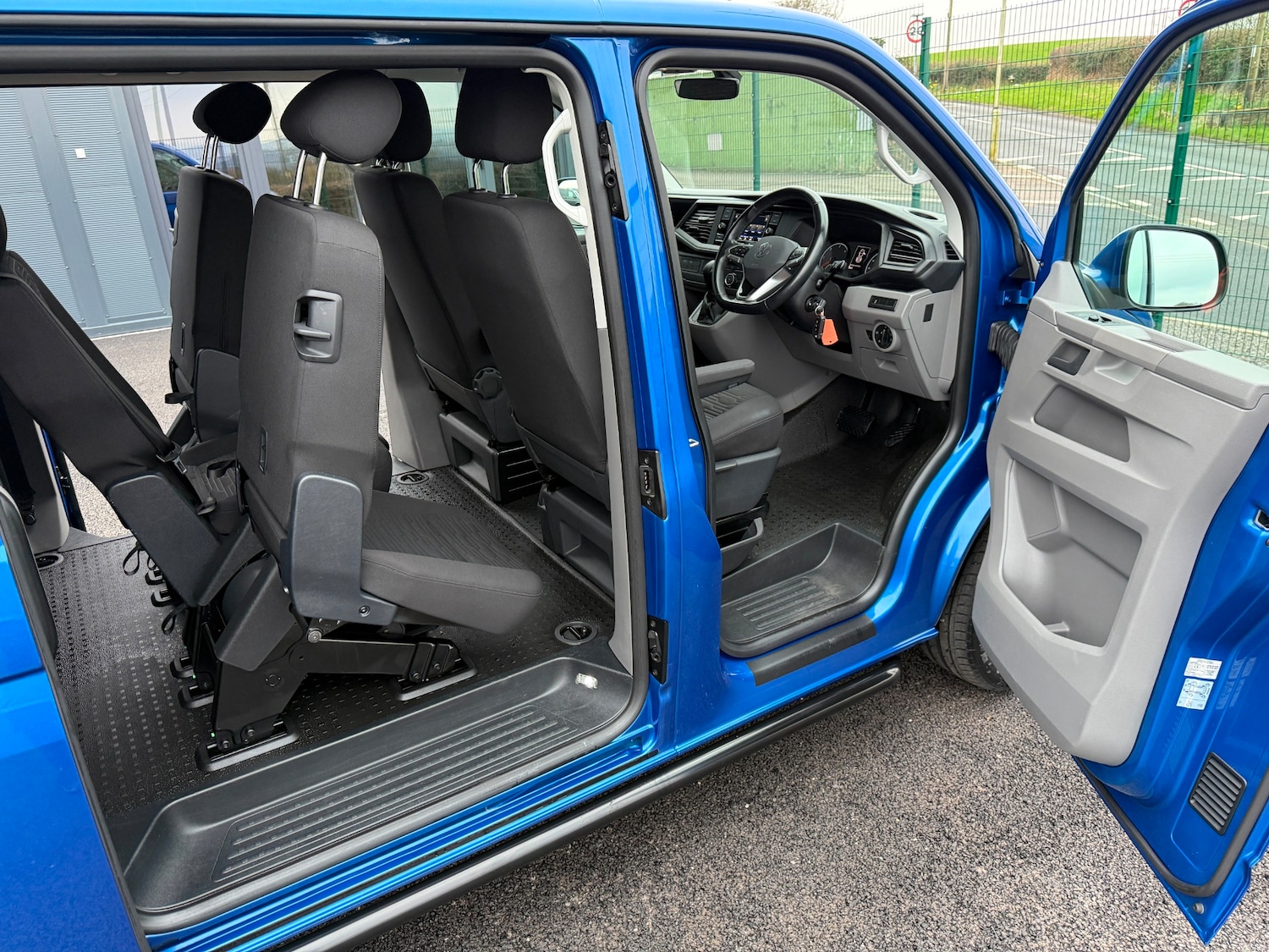 Used Volkswagen Transporter Shuttle 2020 for sale - 77736240: Photo 19