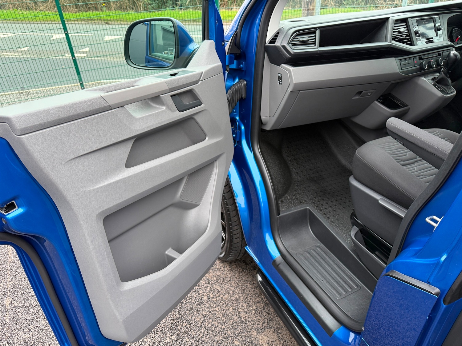 Used Volkswagen Transporter Shuttle 2020 for sale - 77736240: Photo 20