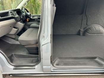 Used Volkswagen Transporter 2020 for sale - 75075768: Photo