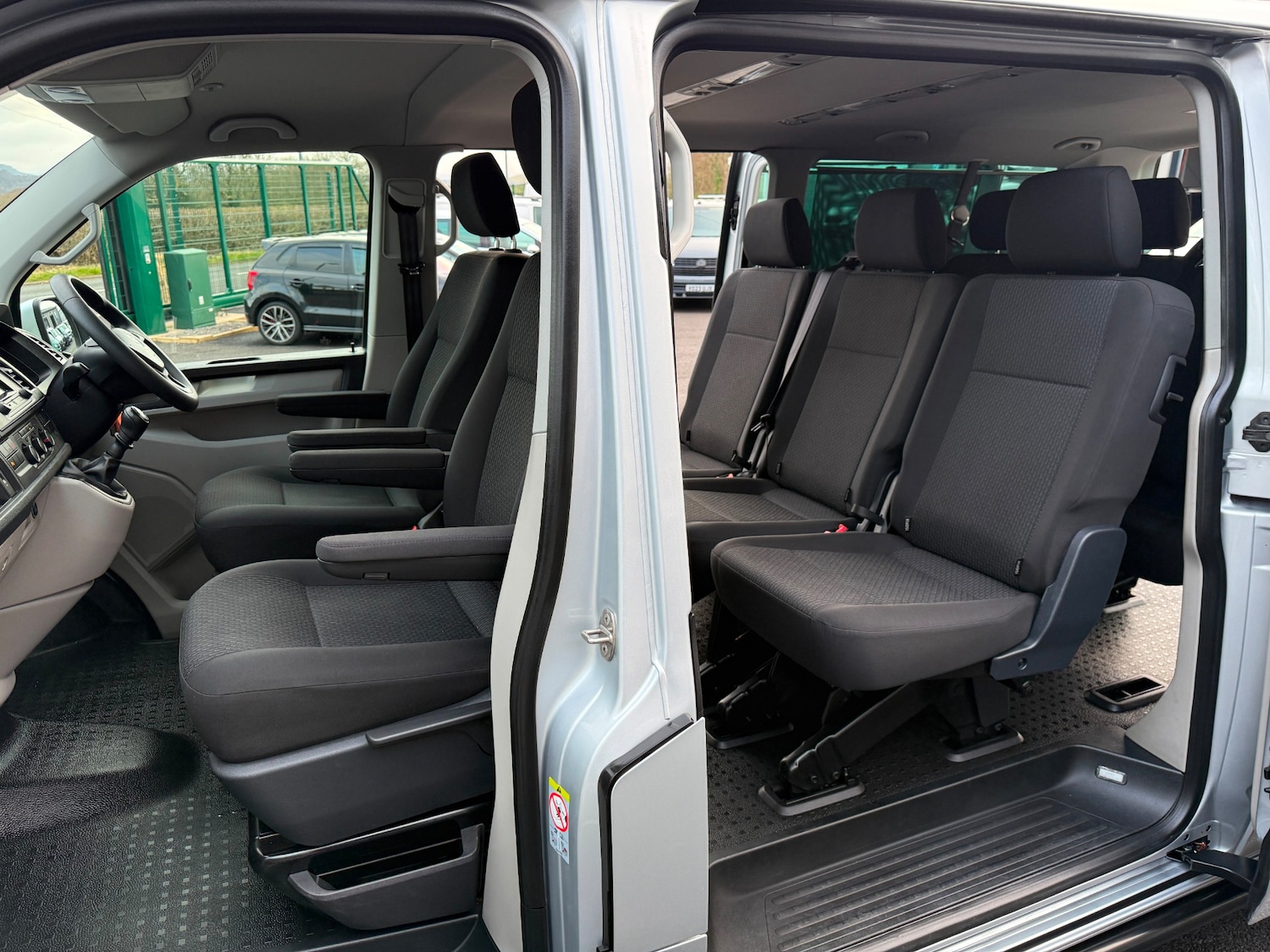 Used Volkswagen Transporter Shuttle 2019 for sale - 78079371: Photo 17
