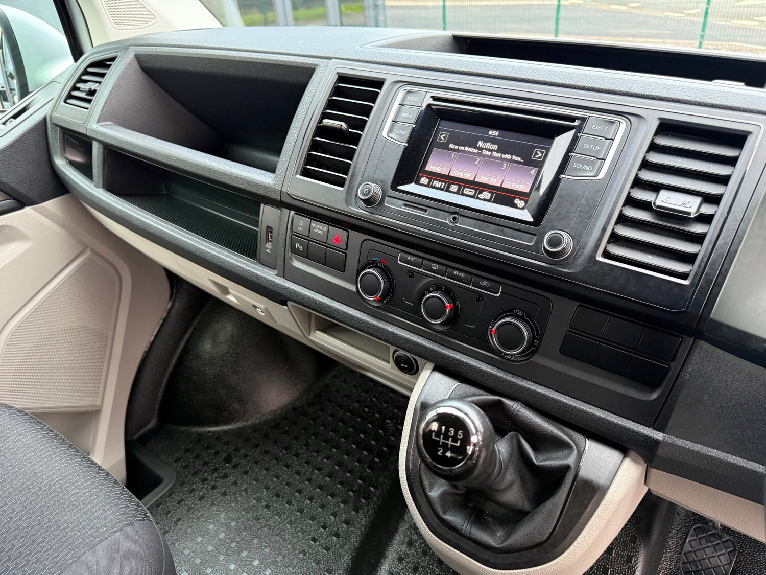 Used Volkswagen Transporter Shuttle 2019 for sale - 78079371: Photo 21